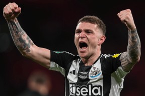 问鼎娱乐网站 -包含里程碑夜切尔西主帅复盘，英超集结日刷纪录，压力陡增，轮换策略成焦点的词条