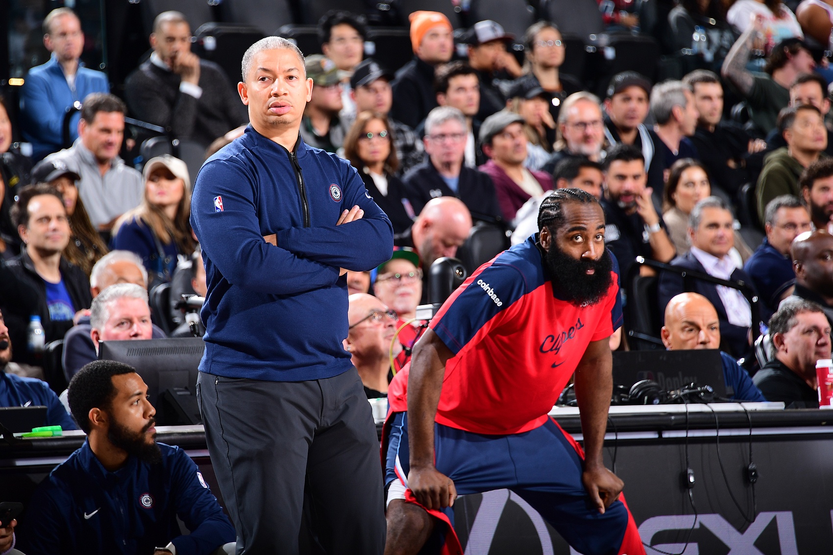 包含冲刺阶段纽卡斯尔调整名单以备亚冠赛后华盛顿奇才迎来里程碑，Uzi连续十二场比赛得分超过问鼎冠军看傻球迷的词条